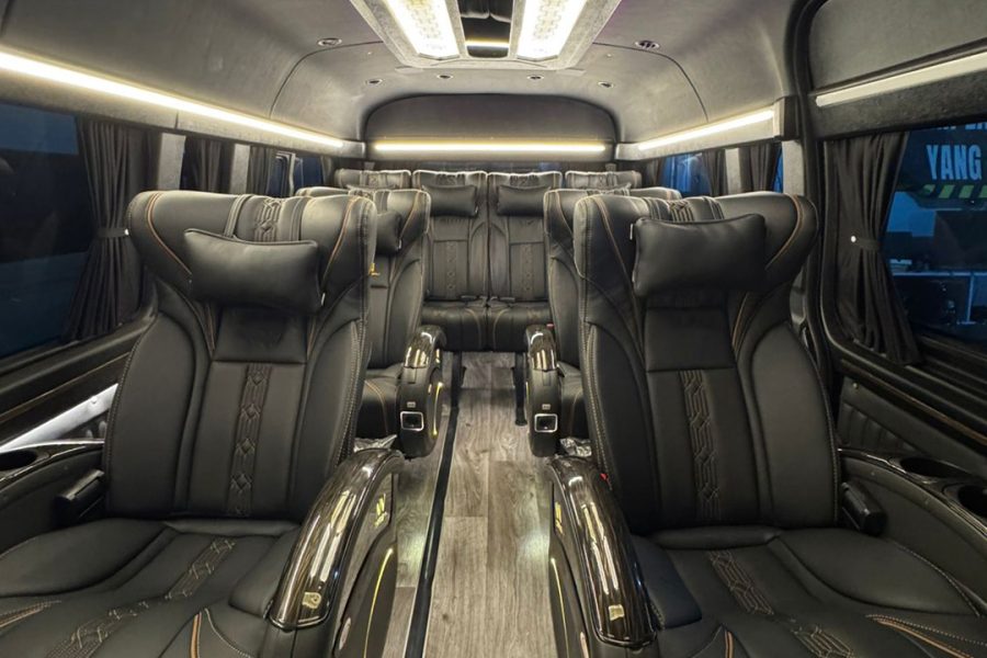 Toyota HiAce Premio (6 – 8-Seater) – Luxury