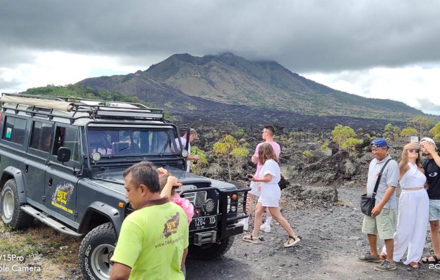 Mystical Volcanoes & Bali Countryside Classic Land Rover Jeep Adventure
